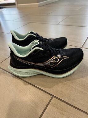 Saucony Endorphin Speed 5 Black and Mint Women's Running Shoes